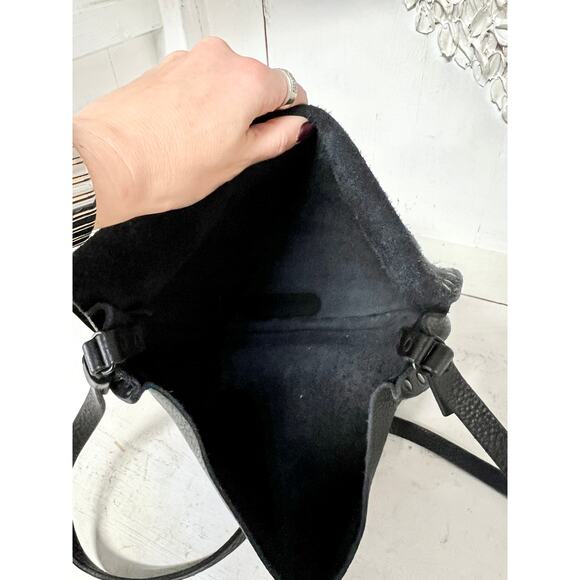 Miu Miu Pebble Leather Studded Flap Crossbody Shoulder Bag Black with Dust Cover - Picture 9 of 11